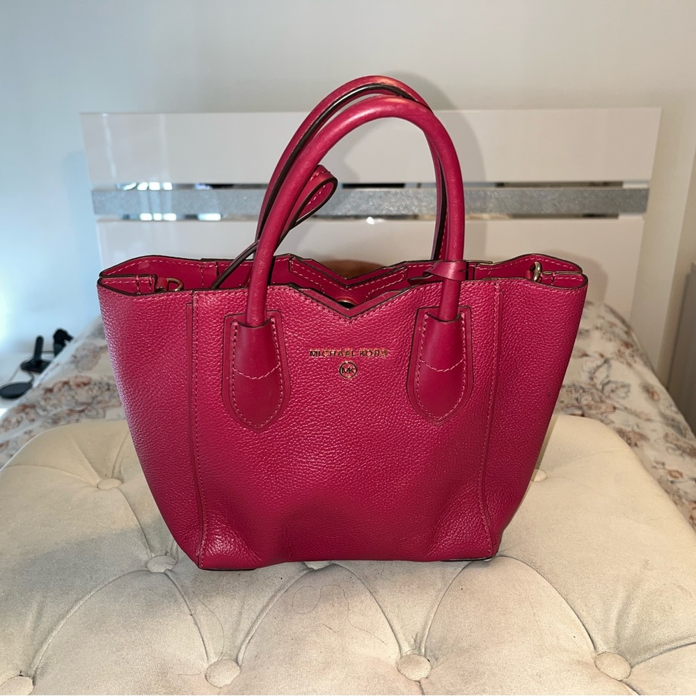 MK purse